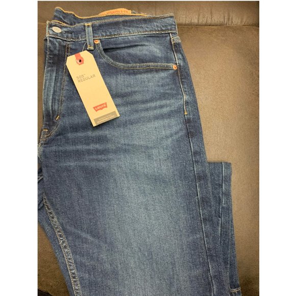 NEW!!! Levi's Men's 505 Regular Fit Jeans - Picture 6 of 7